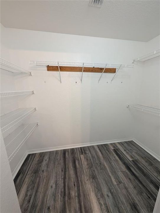 В аренду: $4,500 (3 спален, 3 ванн, 1698 Квадратных фут)