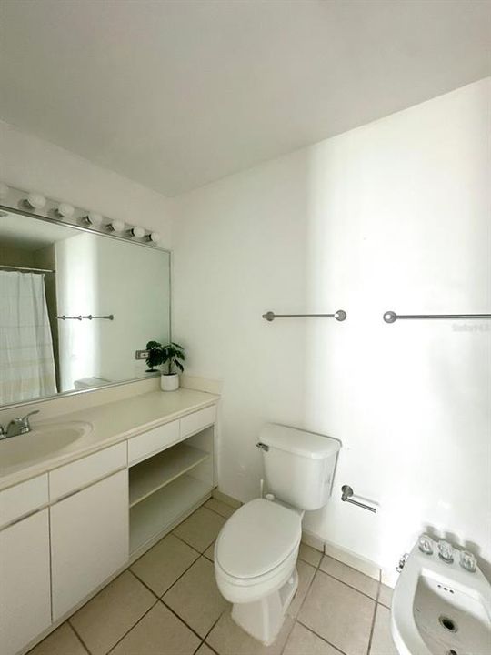 For Rent: $1,850 (3 beds, 2 baths, 1457 Square Feet)