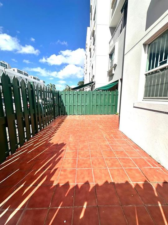 For Rent: $1,850 (3 beds, 2 baths, 1457 Square Feet)