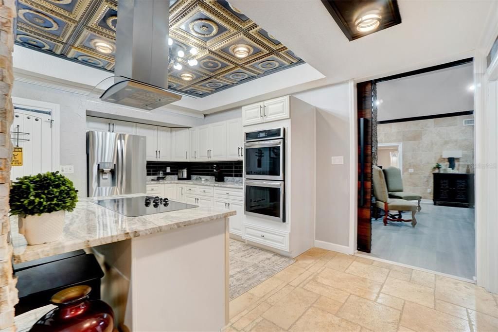 For Rent: $3,900 (4 beds, 2 baths, 3364 Square Feet)