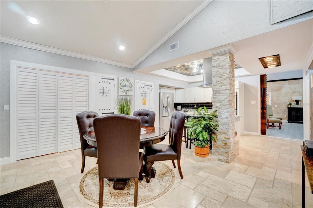 For Rent: $3,900 (4 beds, 2 baths, 3364 Square Feet)