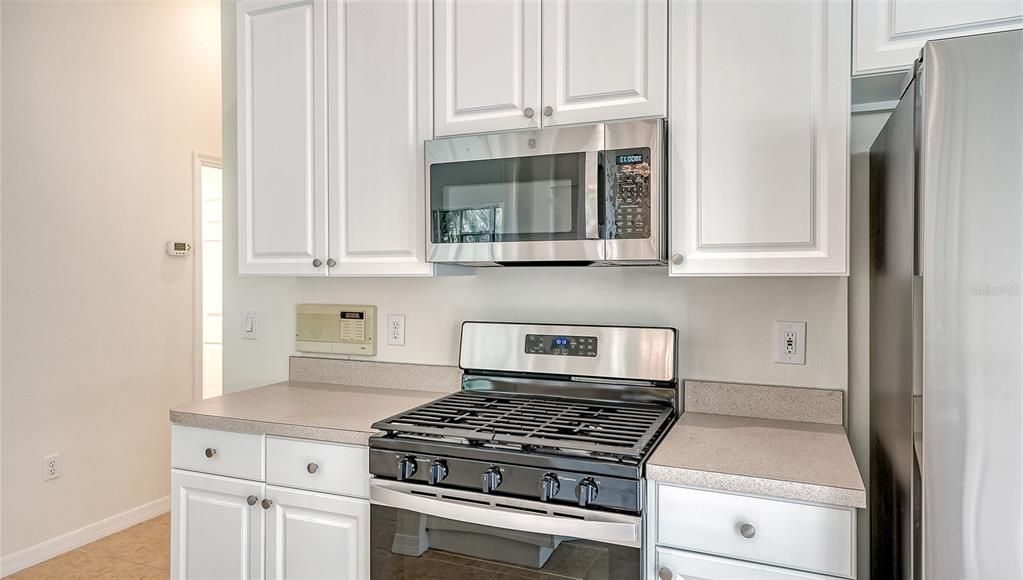 В аренду: $3,200 (2 спален, 2 ванн, 1752 Квадратных фут)