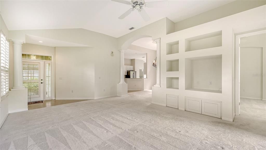 В аренду: $3,200 (2 спален, 2 ванн, 1752 Квадратных фут)