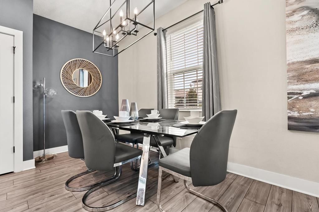 For Sale: $438,888 (4 beds, 2 baths, 2089 Square Feet)