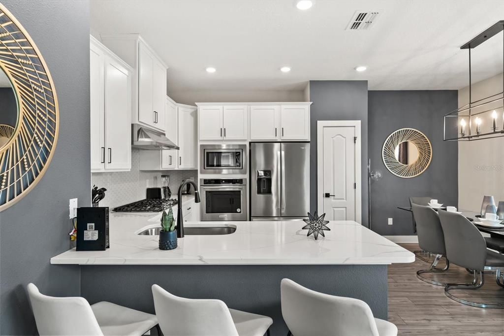 For Sale: $438,888 (4 beds, 2 baths, 2089 Square Feet)