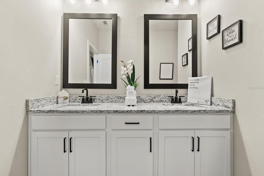 For Sale: $438,888 (4 beds, 2 baths, 2089 Square Feet)