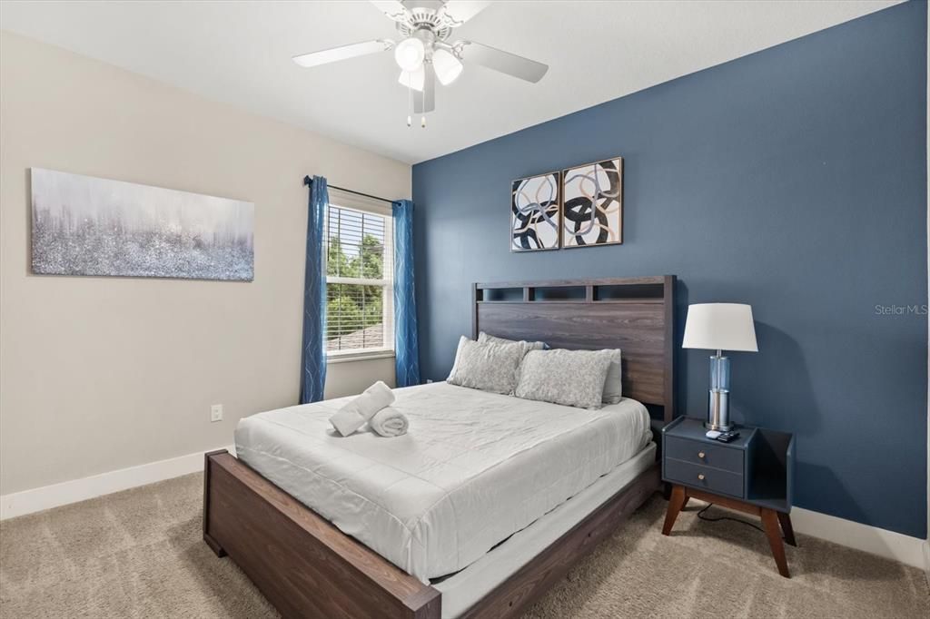 For Sale: $438,888 (4 beds, 2 baths, 2089 Square Feet)