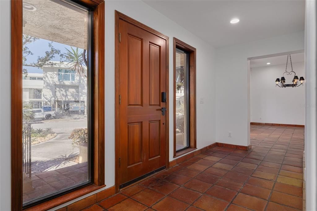 For Sale: $2,599,999 (5 beds, 3 baths, 4066 Square Feet)