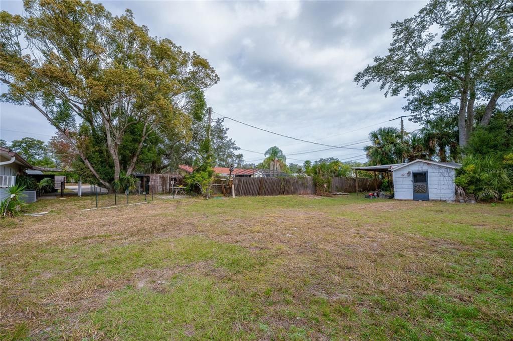 For Sale: $199,900 (4 beds, 3 baths, 1716 Square Feet)