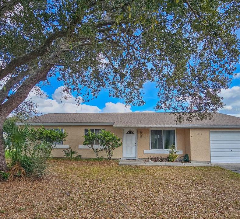 Active With Contract: $179,900 (2 beds, 2 baths, 1320 Square Feet)