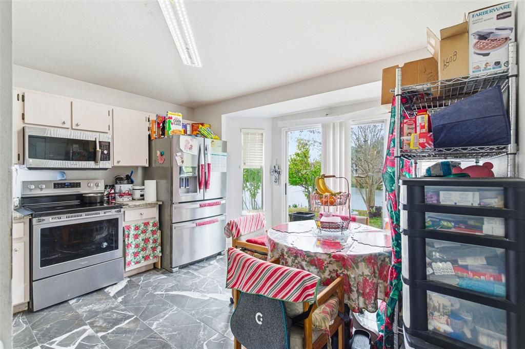 En Venta: $350,000 (3 camas, 2 baños, 1296 Pies cuadrados)