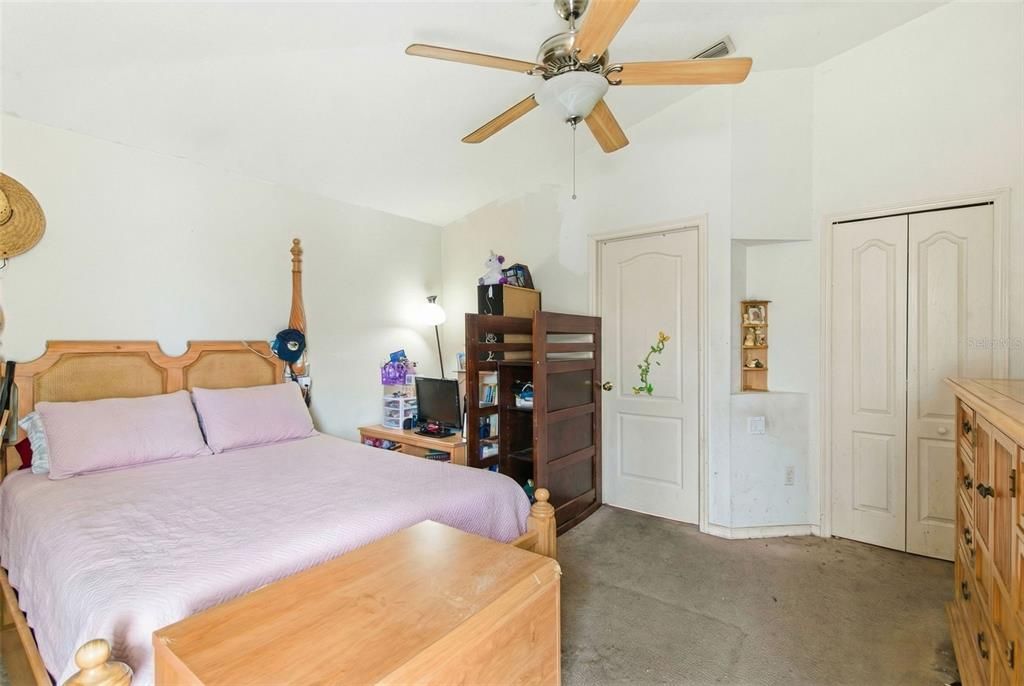 En Venta: $350,000 (3 camas, 2 baños, 1296 Pies cuadrados)