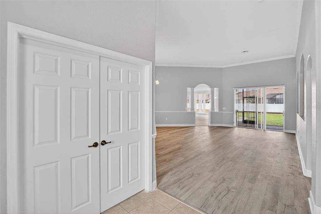 待售: $419,000 (4 贝兹, 3 浴室, 2639 平方英尺)