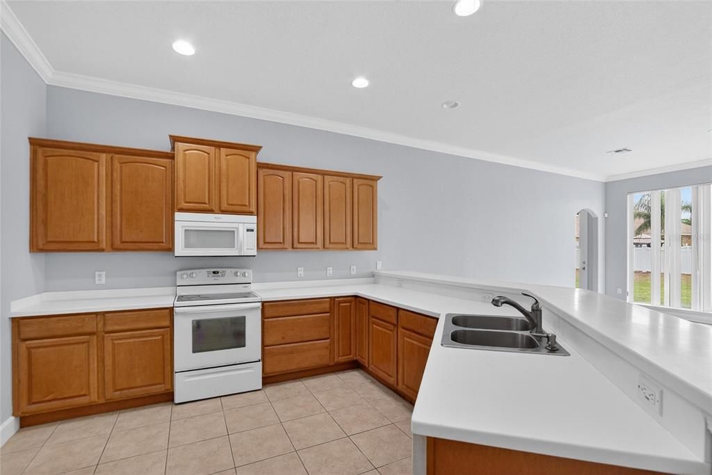 待售: $419,000 (4 贝兹, 3 浴室, 2639 平方英尺)