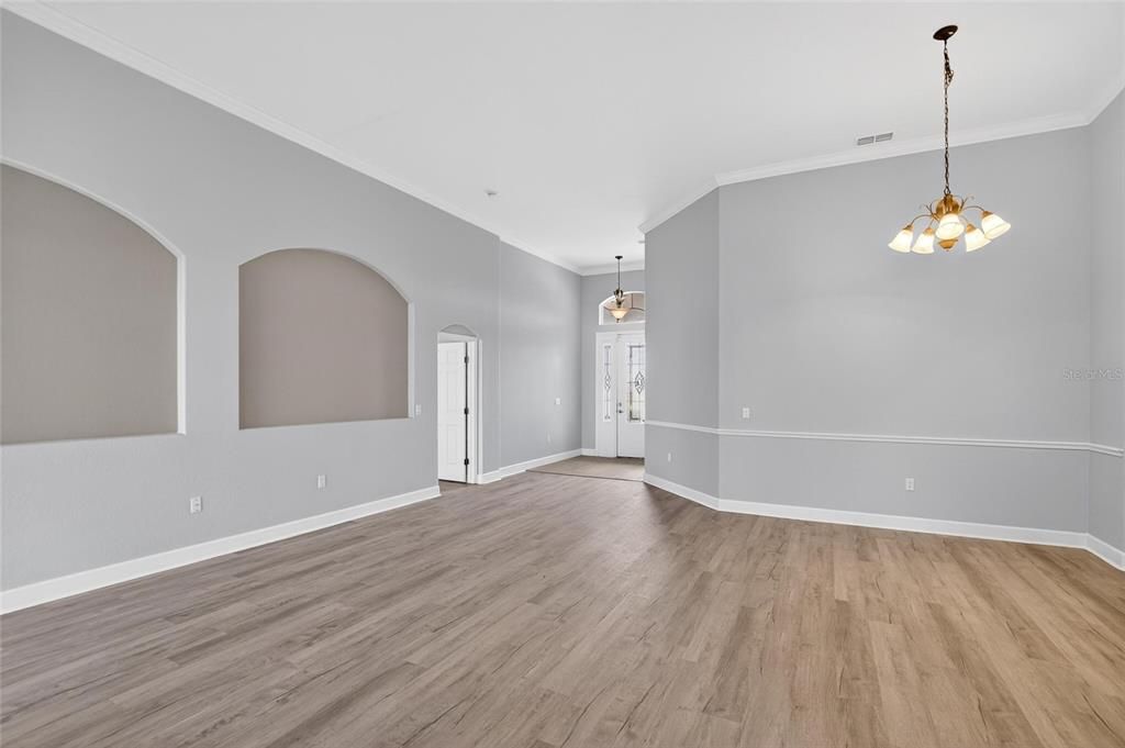 待售: $419,000 (4 贝兹, 3 浴室, 2639 平方英尺)