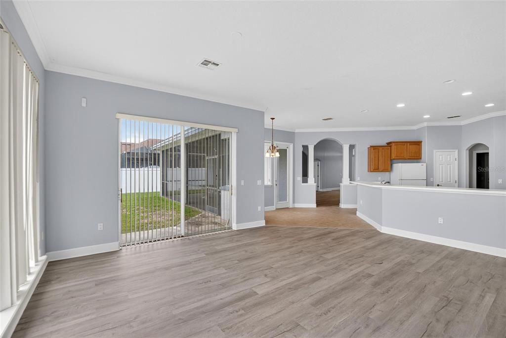 待售: $419,000 (4 贝兹, 3 浴室, 2639 平方英尺)