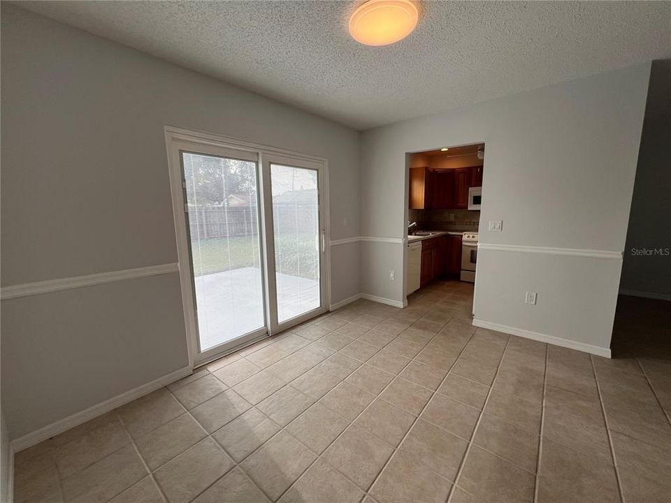 出租: $1,950 (2 贝兹, 2 浴室, 1138 平方英尺)