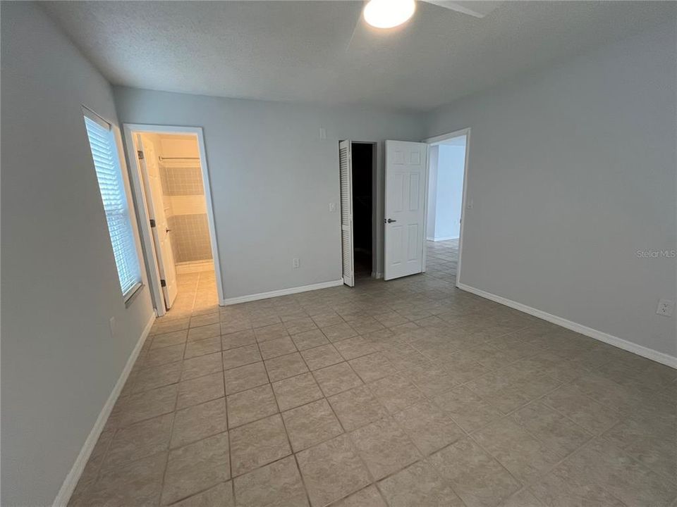 出租: $1,950 (2 贝兹, 2 浴室, 1138 平方英尺)