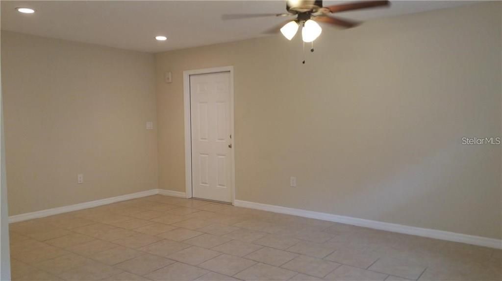 For Rent: $1,550 (2 beds, 2 baths, 940 Square Feet)