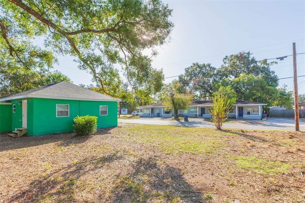 For Sale: $249,900 (2 beds, 2 baths, 672 Square Feet)