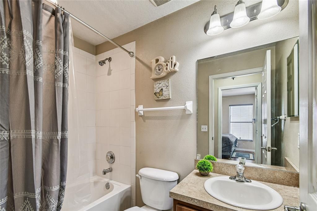 For Sale: $316,999 (3 beds, 2 baths, 1420 Square Feet)