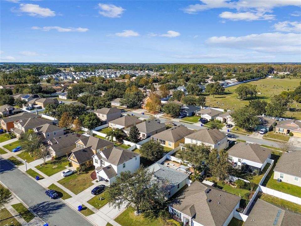 For Sale: $316,999 (3 beds, 2 baths, 1420 Square Feet)