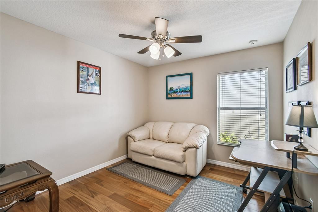 For Sale: $316,999 (3 beds, 2 baths, 1420 Square Feet)