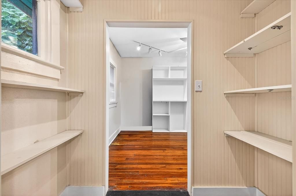 For Sale: $375,000 (2 beds, 0 baths, 1970 Square Feet)