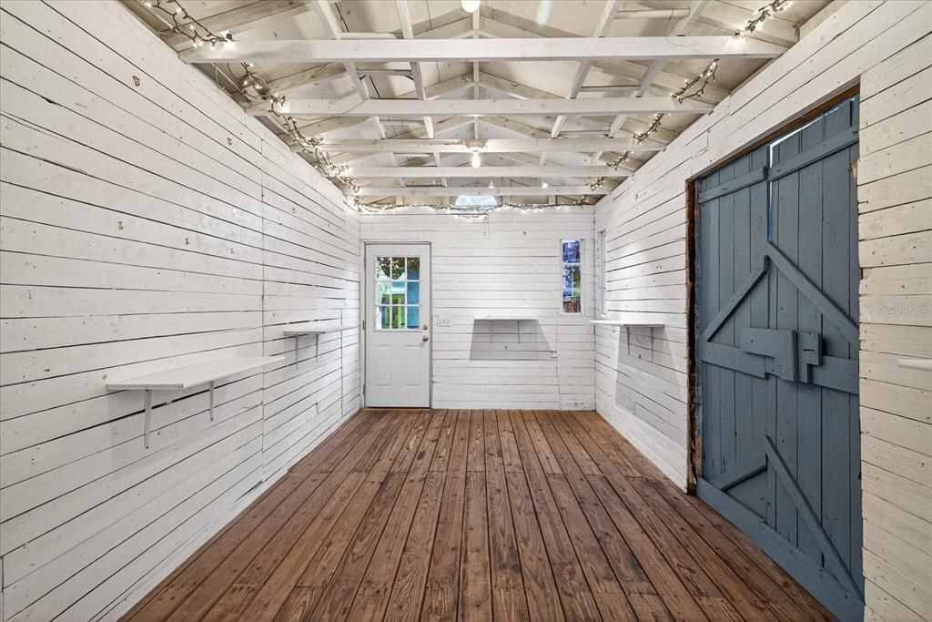 For Sale: $375,000 (2 beds, 0 baths, 1970 Square Feet)