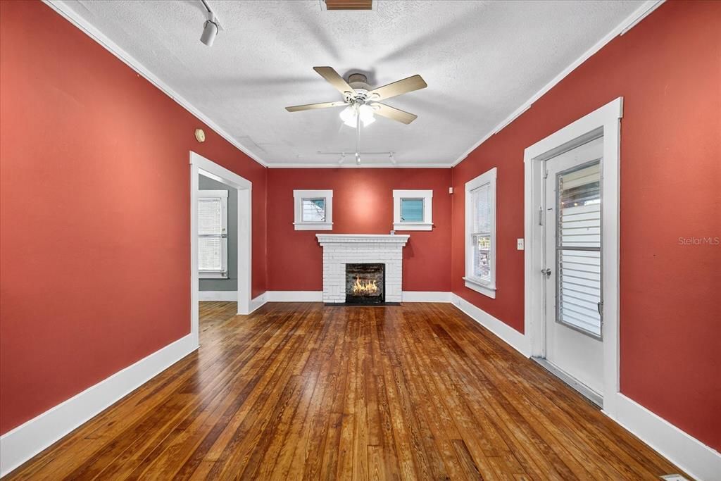 For Sale: $375,000 (2 beds, 0 baths, 1970 Square Feet)