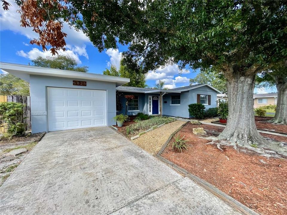 En Renta: $2,200 (2 camas, 2 baños, 939 Pies cuadrados)