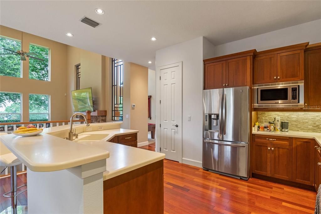 В аренду: $6,615 (4 спален, 4 ванн, 4299 Квадратных фут)