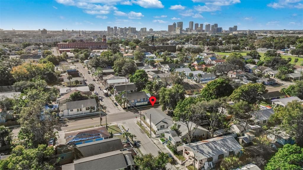 待售: $249,900 (2 贝兹, 1 浴室, 1180 平方英尺)