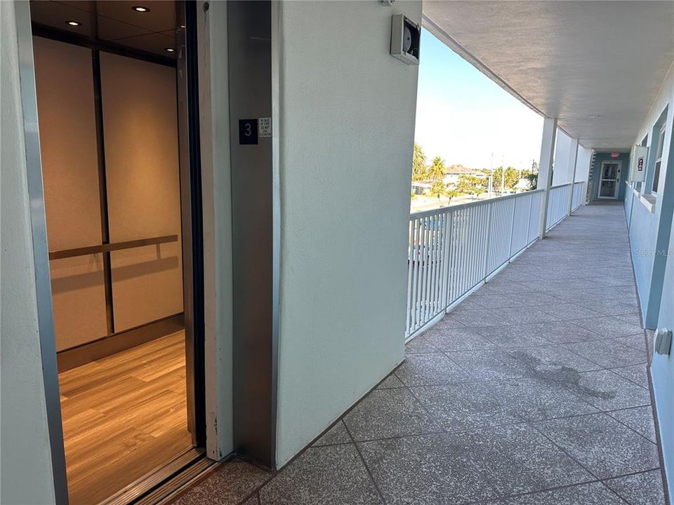 For Rent: $2,500 (2 beds, 2 baths, 1335 Square Feet)