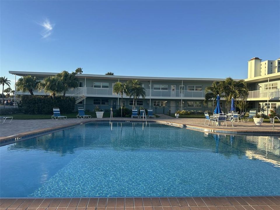 For Rent: $2,500 (2 beds, 2 baths, 1335 Square Feet)