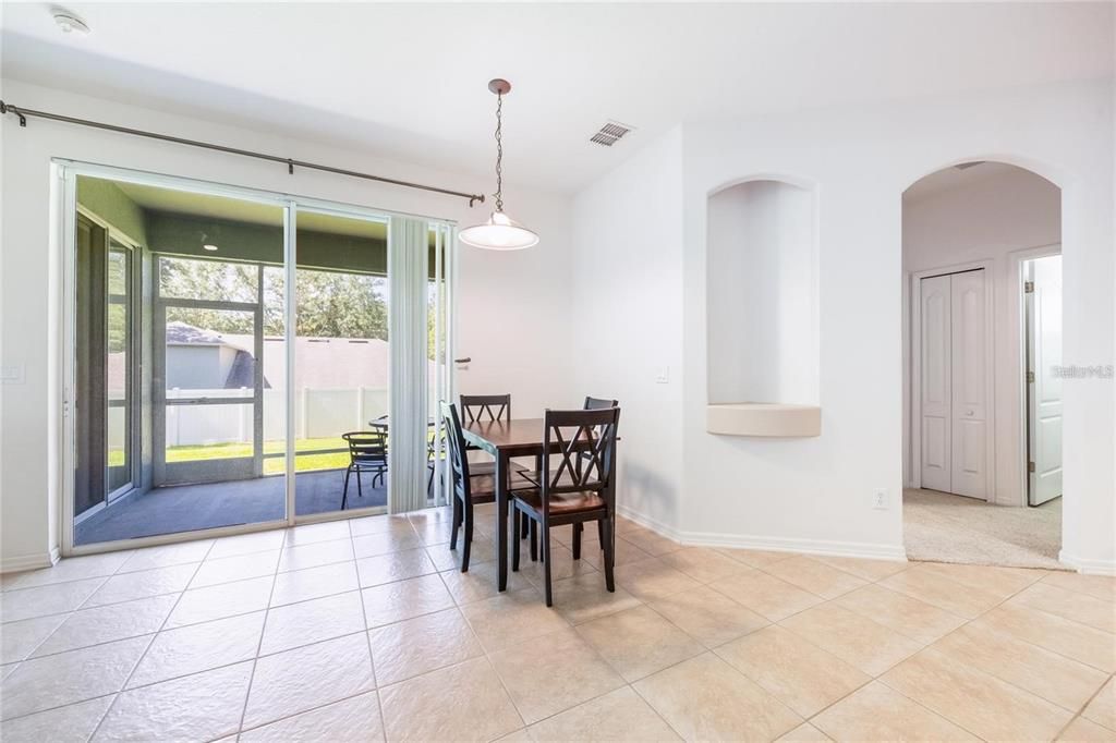 На продажу: $475,900 (3 спален, 2 ванн, 2193 Квадратных фут)