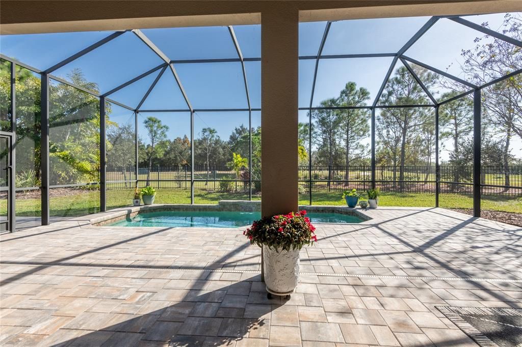 待售: $700,000 (4 贝兹, 3 浴室, 2833 平方英尺)