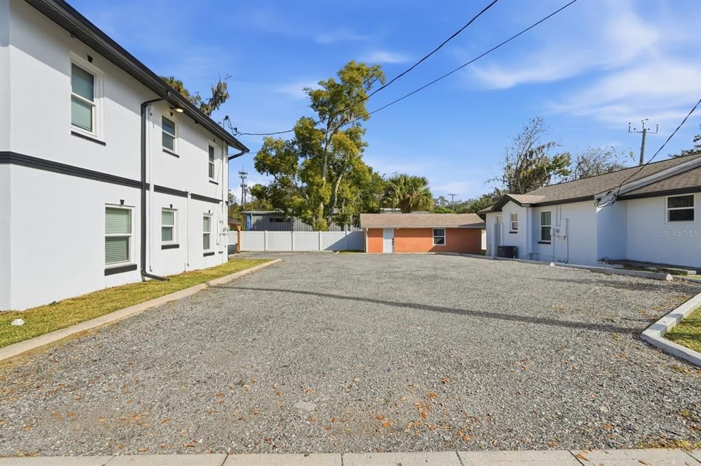 For Sale: $799,000 (7 beds, 0 baths, 2928 Square Feet)