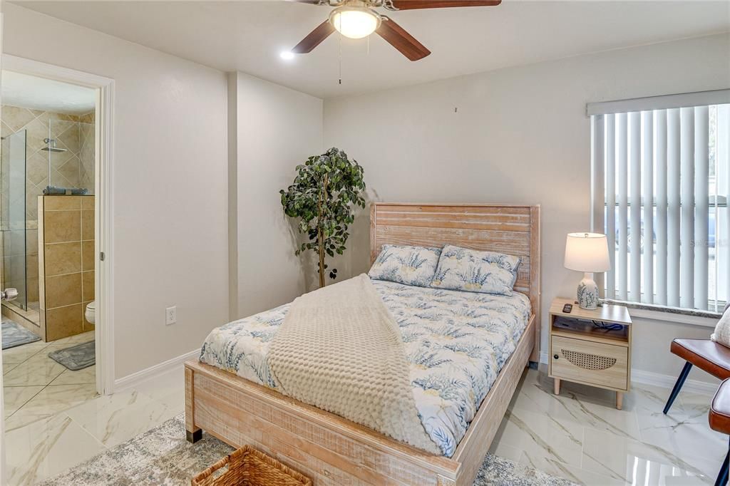 For Sale: $799,000 (7 beds, 0 baths, 2928 Square Feet)