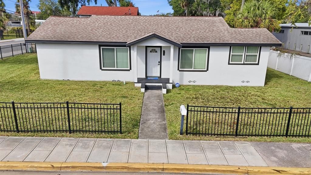 For Sale: $799,000 (7 beds, 0 baths, 2928 Square Feet)