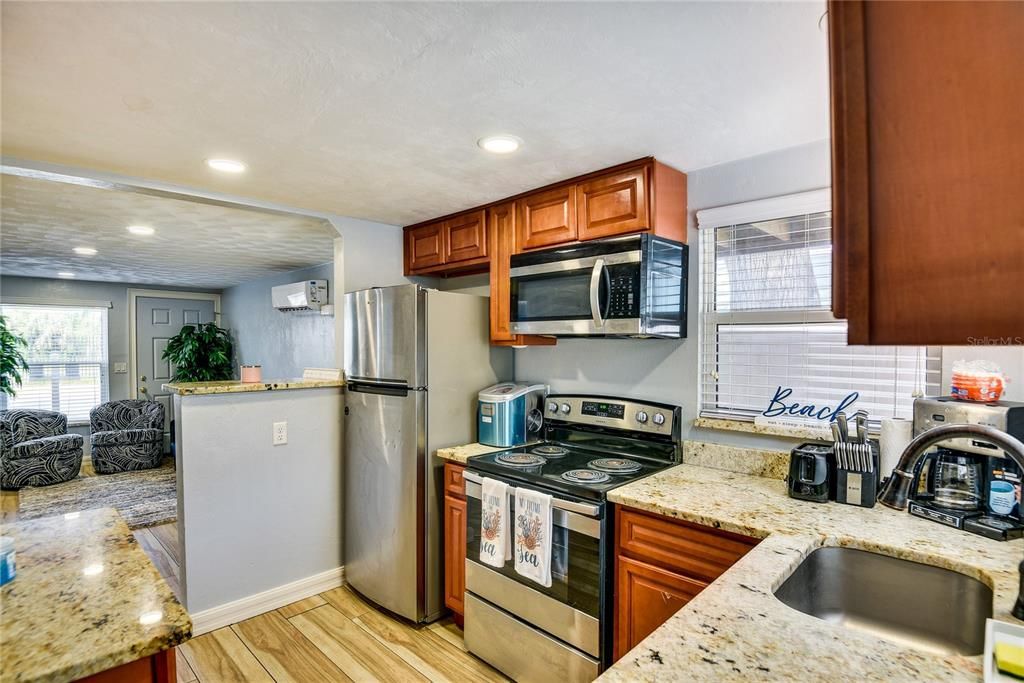 For Sale: $799,000 (7 beds, 0 baths, 2928 Square Feet)