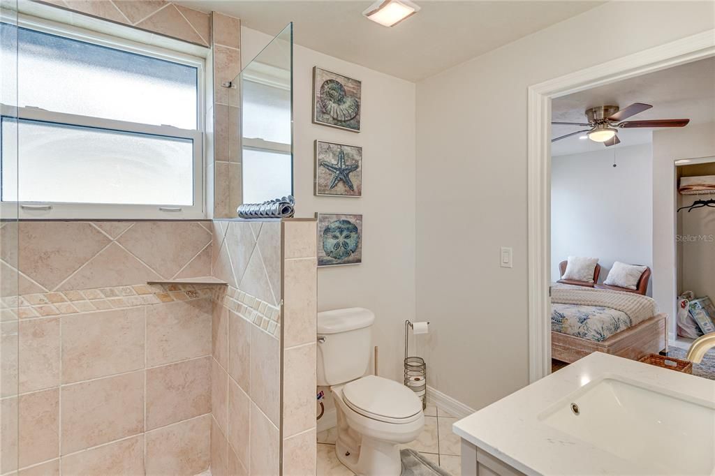 For Sale: $799,000 (7 beds, 0 baths, 2928 Square Feet)