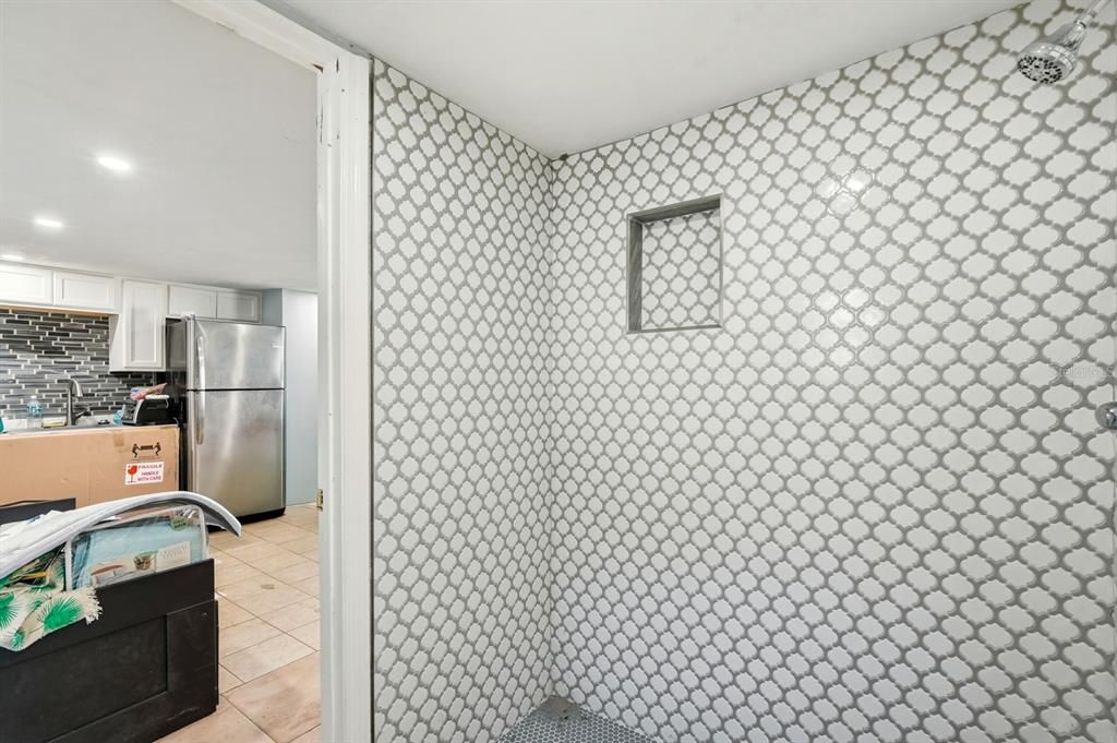 For Sale: $799,000 (7 beds, 0 baths, 2928 Square Feet)