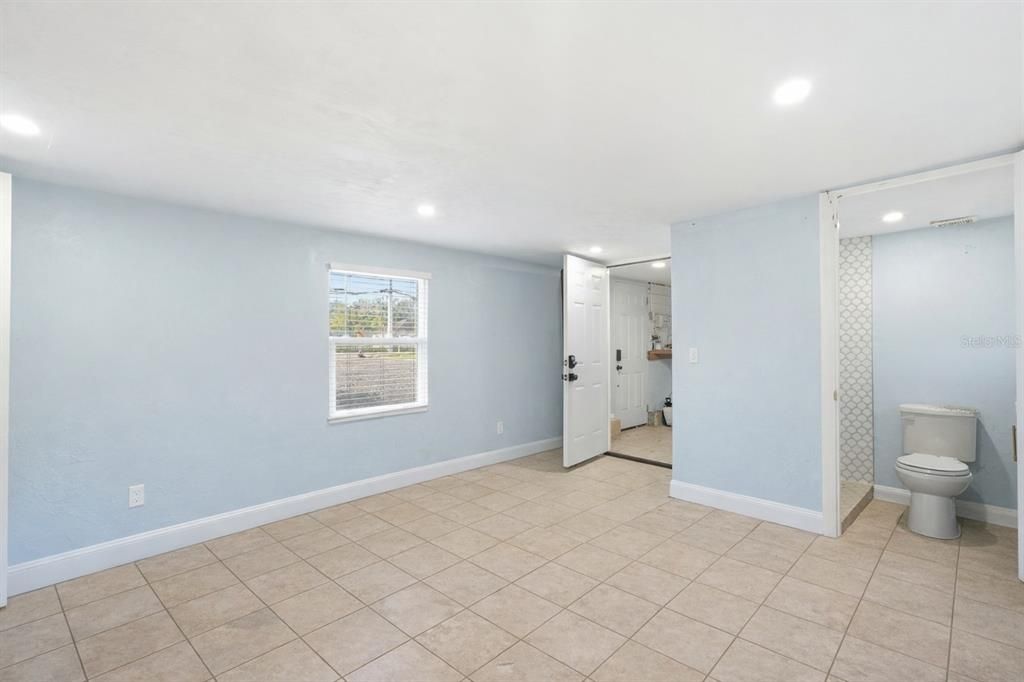 For Sale: $799,000 (7 beds, 0 baths, 2928 Square Feet)