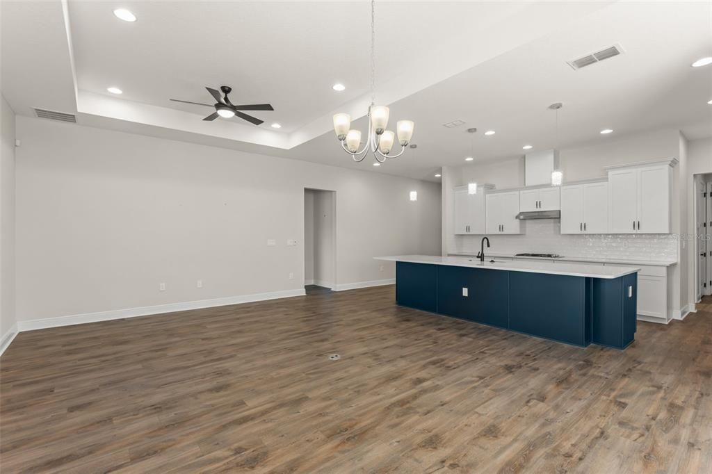 For Sale: $490,000 (3 beds, 2 baths, 2066 Square Feet)