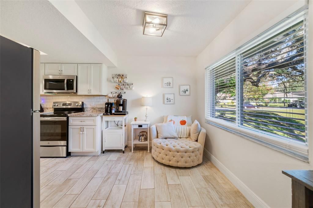 For Sale: $400,000 (3 beds, 2 baths, 1451 Square Feet)