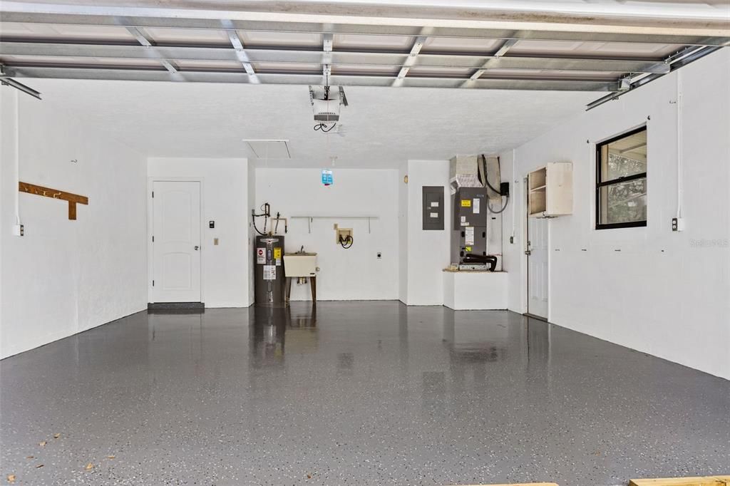 En Venta: $295,000 (3 camas, 2 baños, 1544 Pies cuadrados)