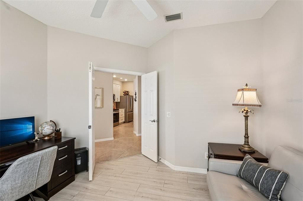 En Venta: $405,000 (2 camas, 2 baños, 1576 Pies cuadrados)