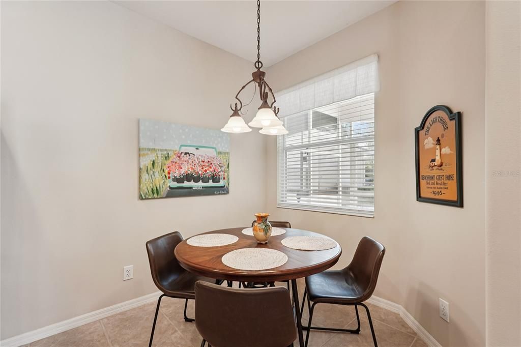 En Venta: $405,000 (2 camas, 2 baños, 1576 Pies cuadrados)