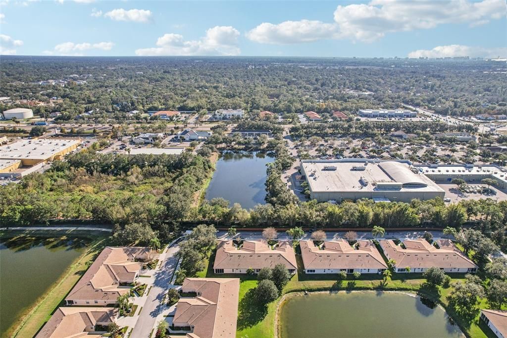 En Venta: $405,000 (2 camas, 2 baños, 1576 Pies cuadrados)